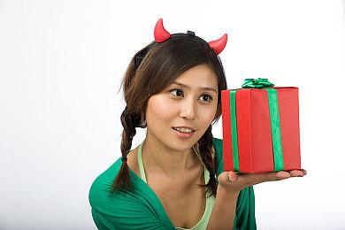 卧龙苍天陨落五行怎么加点？卧龙苍天陨落五行属性选择推荐